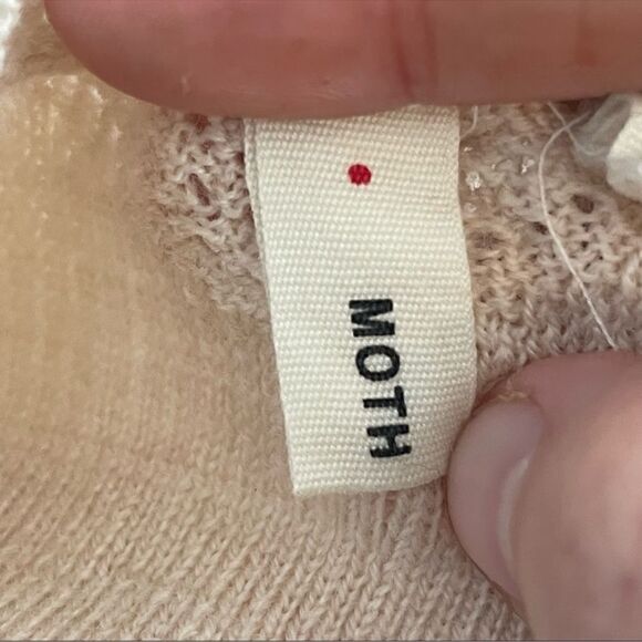 Moth High Low Top Size XL - Picture 6 of 6